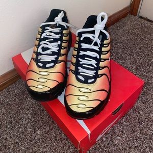Nike airmax plus tiger(GS)